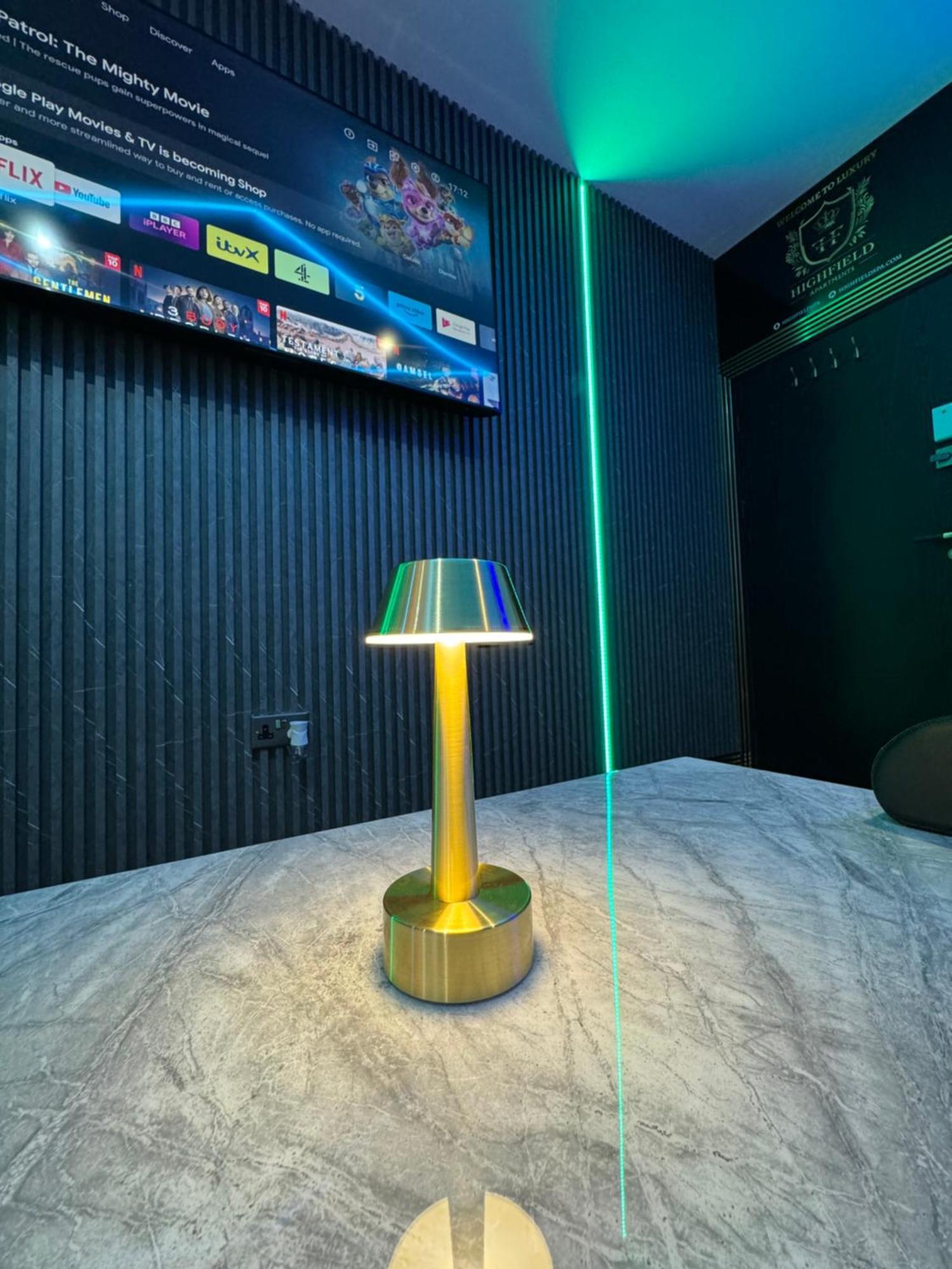 Highfield Private Spa Apartment Bradford  Eksteriør billede
