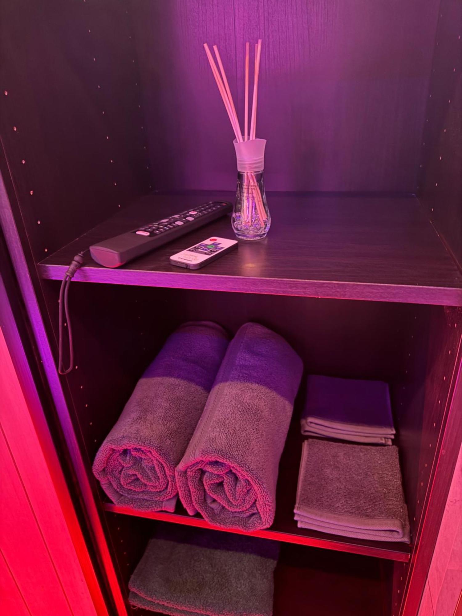Highfield Private Spa Apartment Bradford  Eksteriør billede