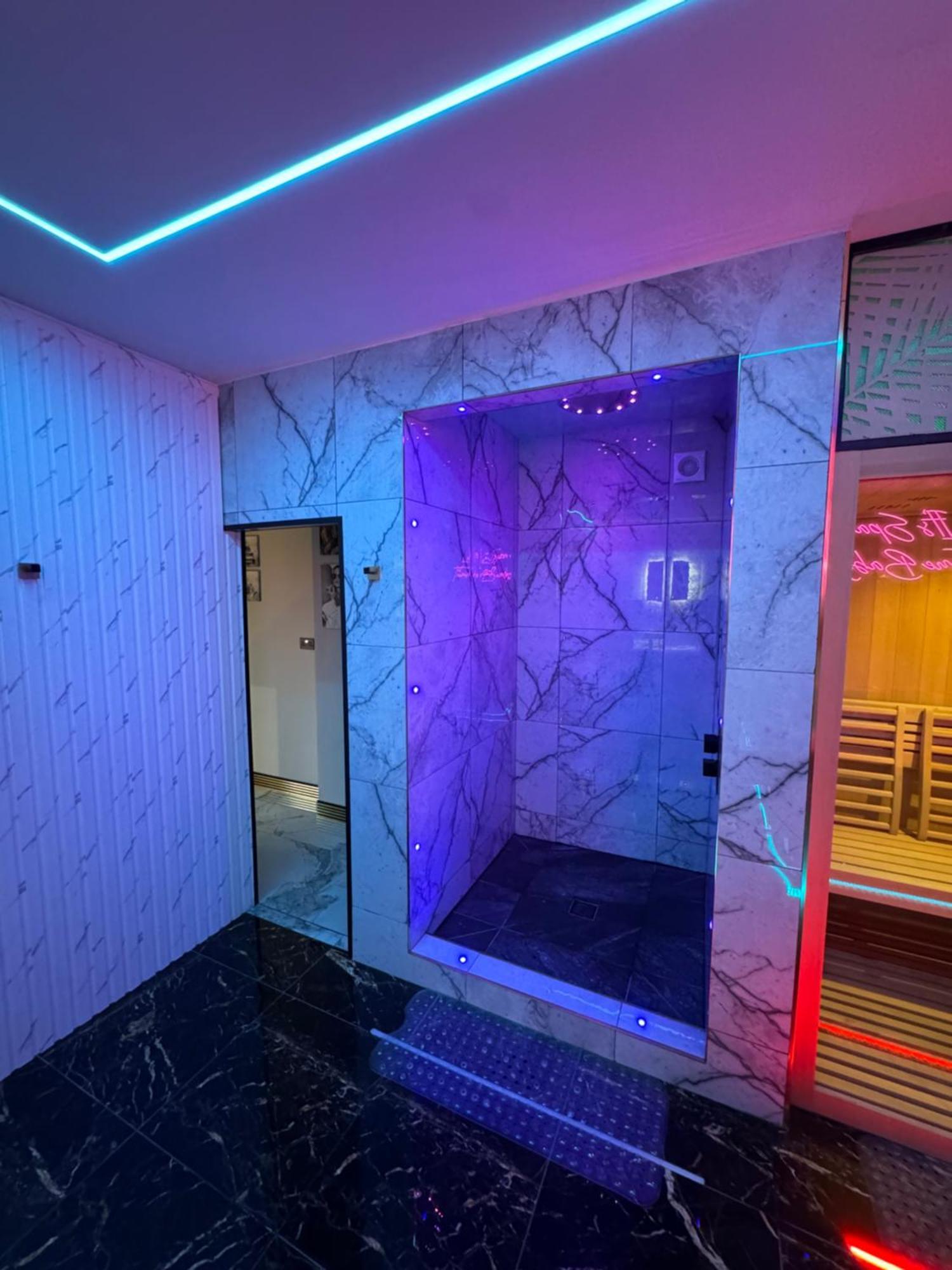 Highfield Private Spa Apartment Bradford  Eksteriør billede