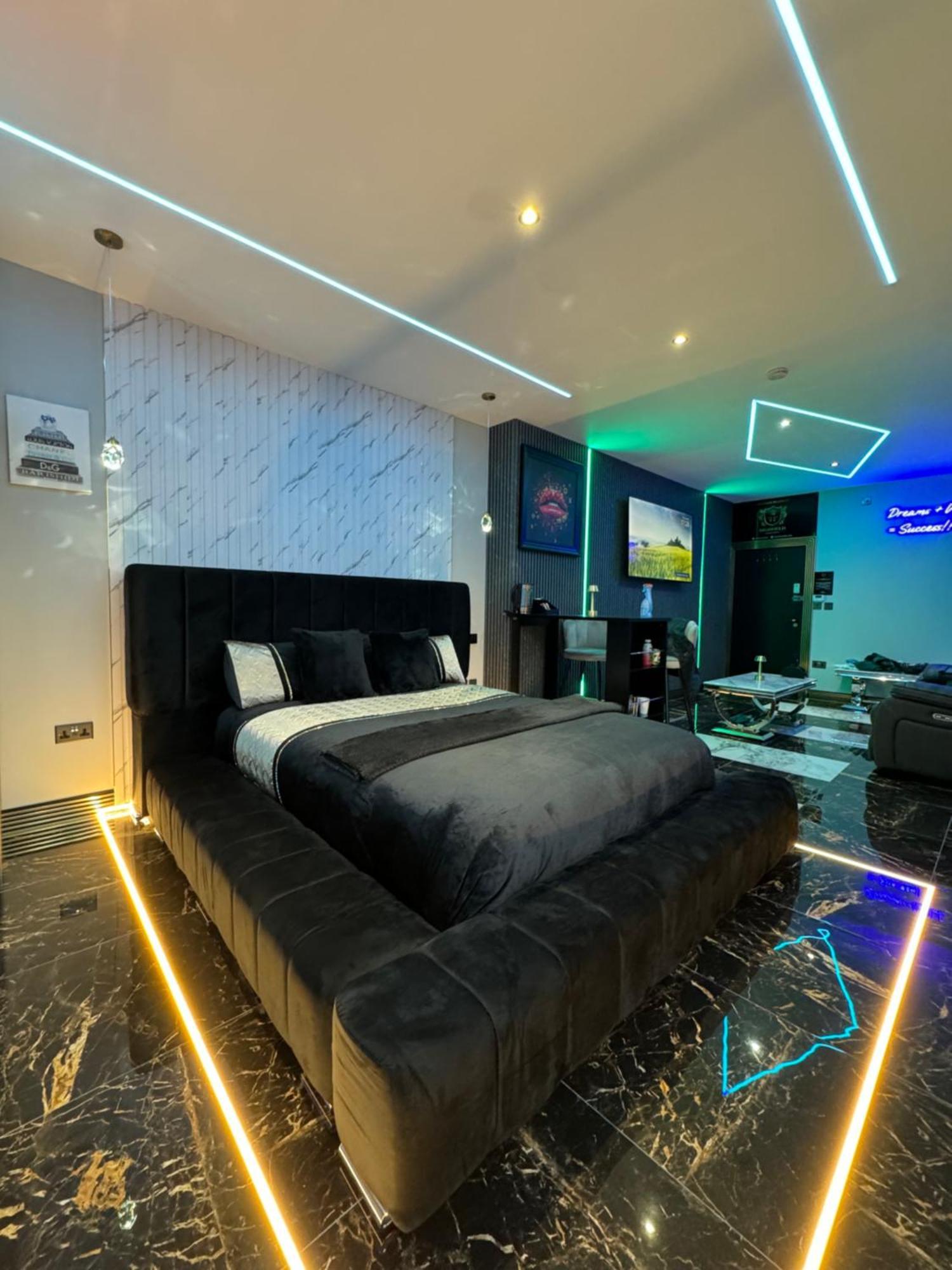 Highfield Private Spa Apartment Bradford  Eksteriør billede